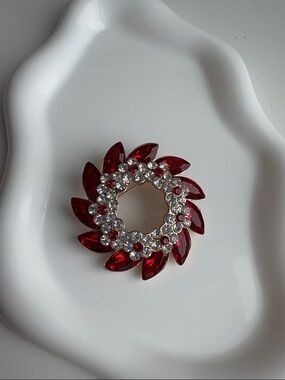 Elegant Red Crystal Wreath Brooch